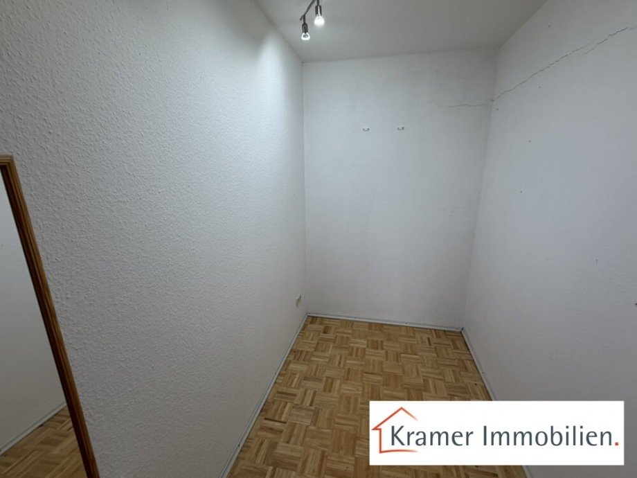 Ankleidezimmer Doppelhaush�lfte Varel / Langendamm