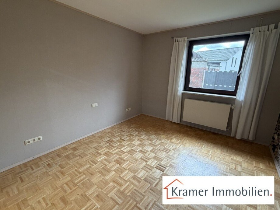 Schlafzimmer Doppelhaush�lfte Varel / Langendamm
