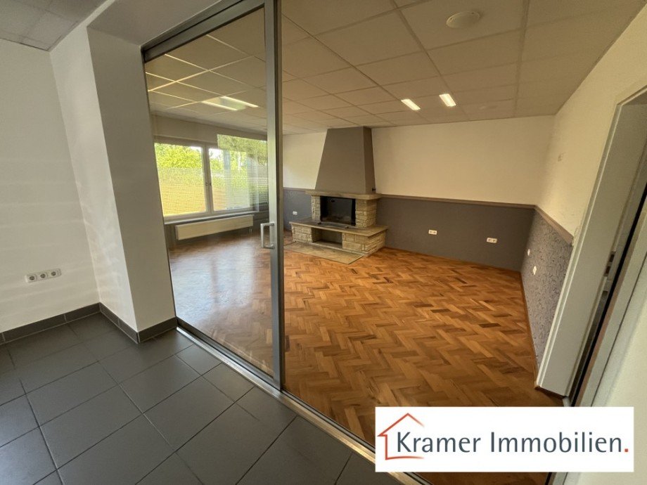 BesprechungsraumKamin Ladenlokal Varel