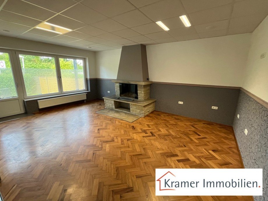 Besprechungsraum Kamin Ladenlokal Varel