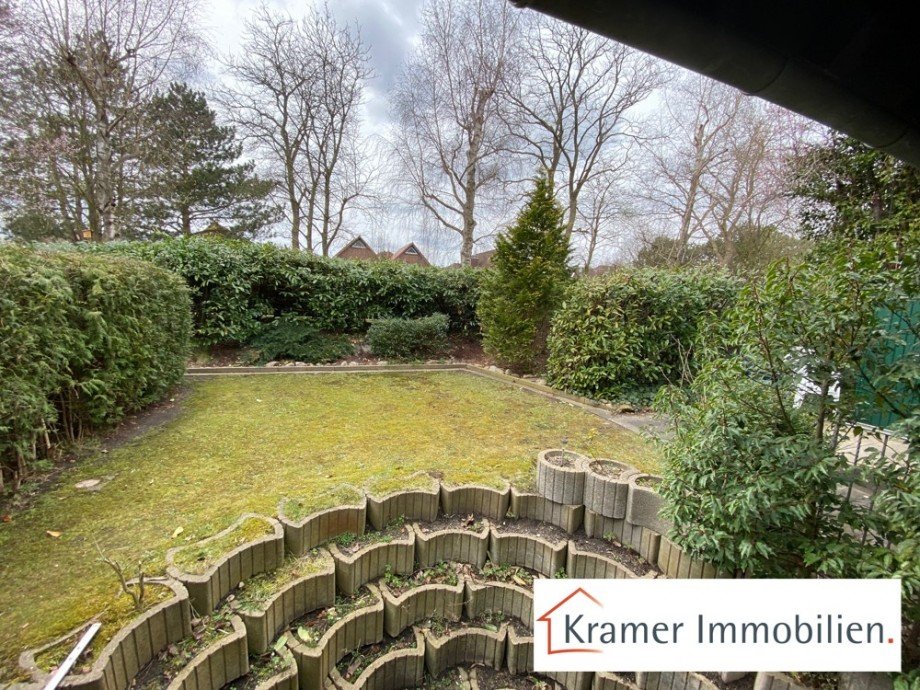 Blick in den Garten Erdgeschosswohnung Varel-Dangast